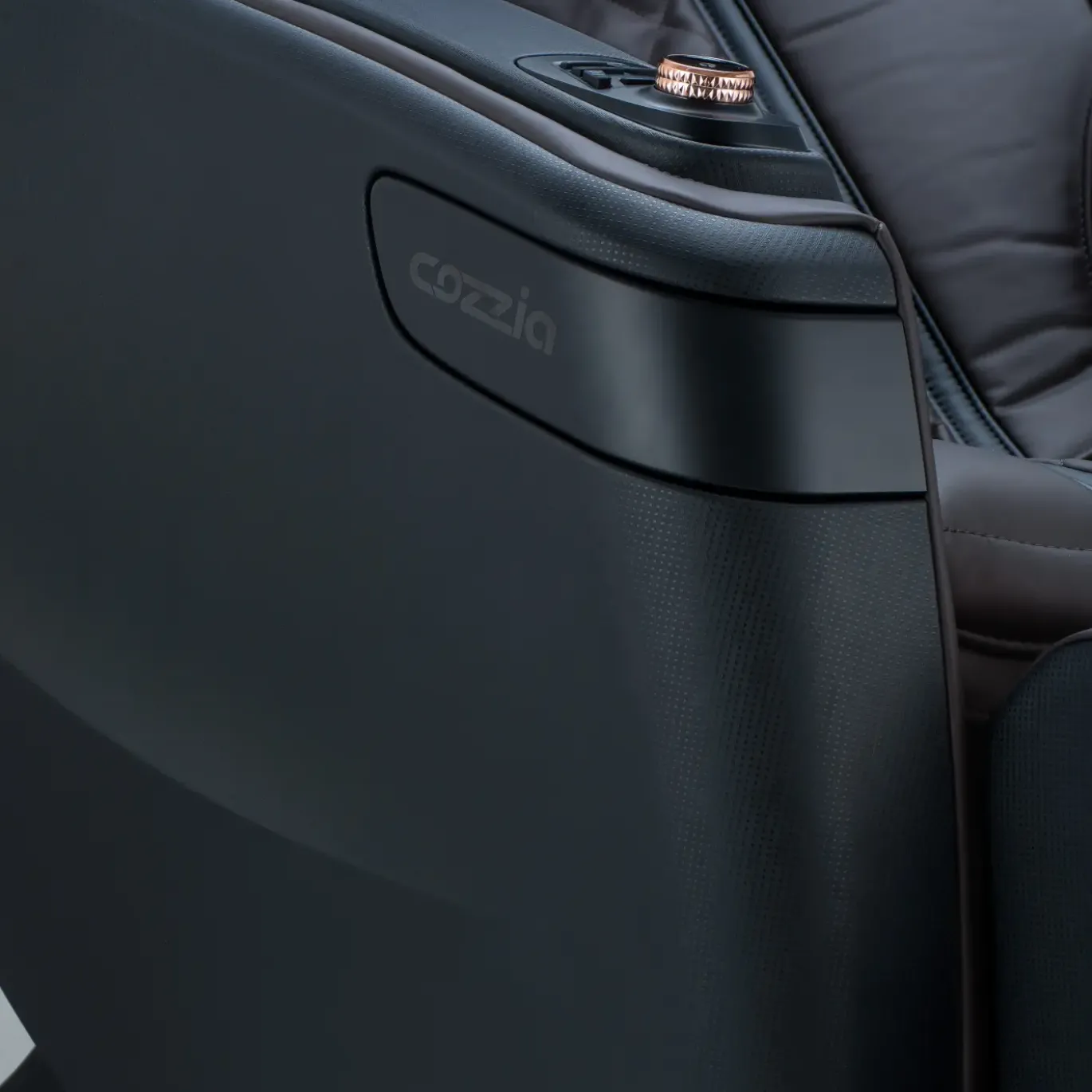 Ascend Cozzia Health & Wellness Massage Chair