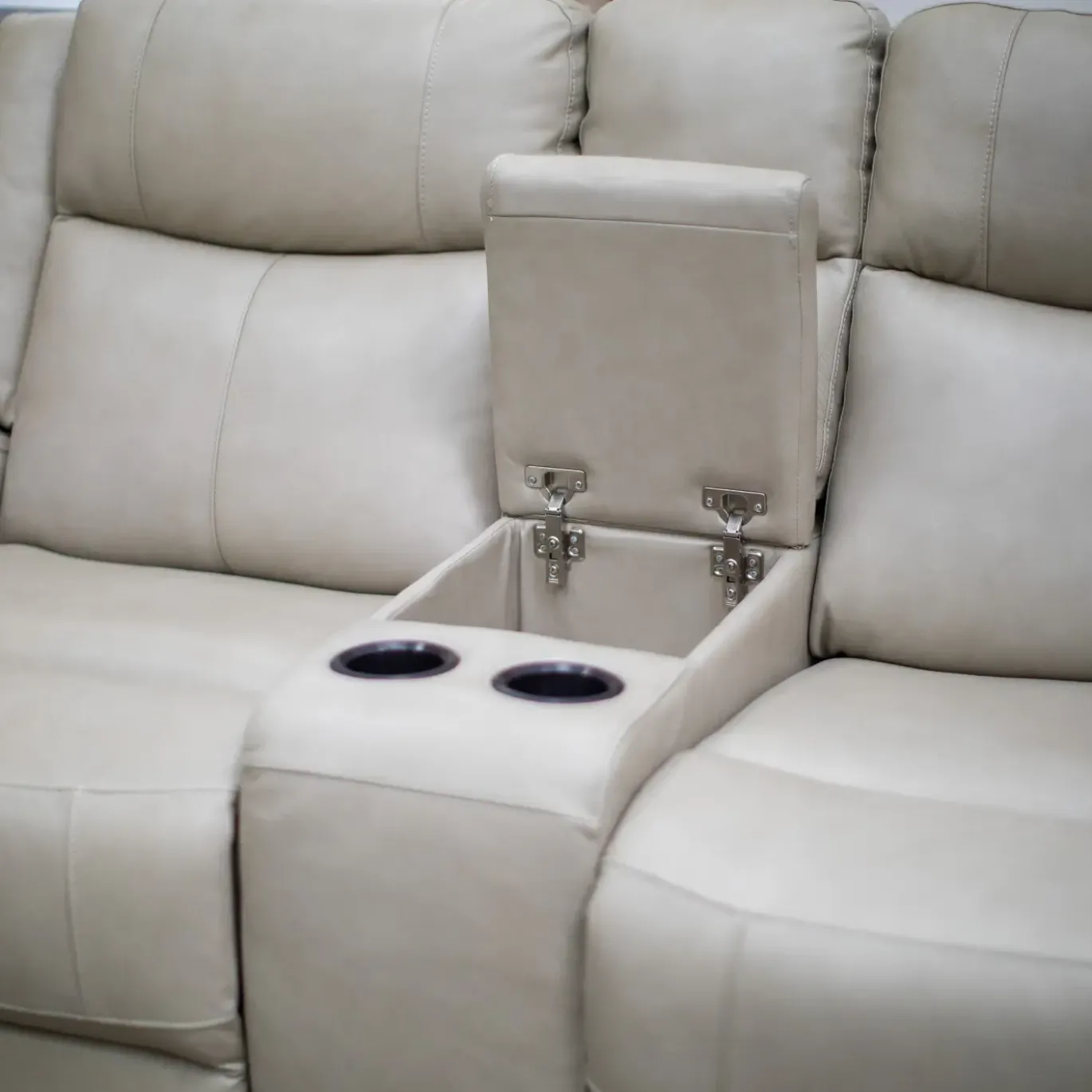 Austin Living Room Set Power Sofa & Power Loveseat