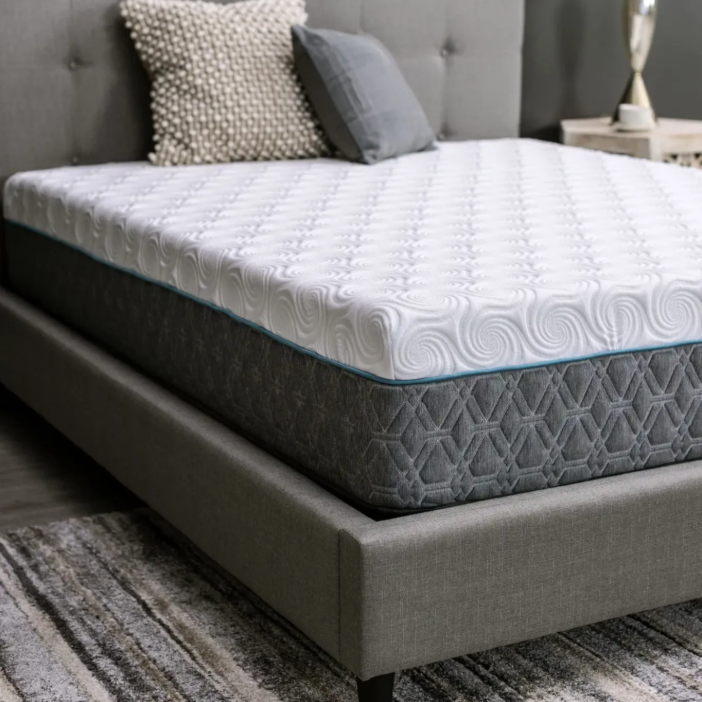 Pro Hybrid Medium Twin Xtra Long Mattress & Contempo IV Adjustable Power Base