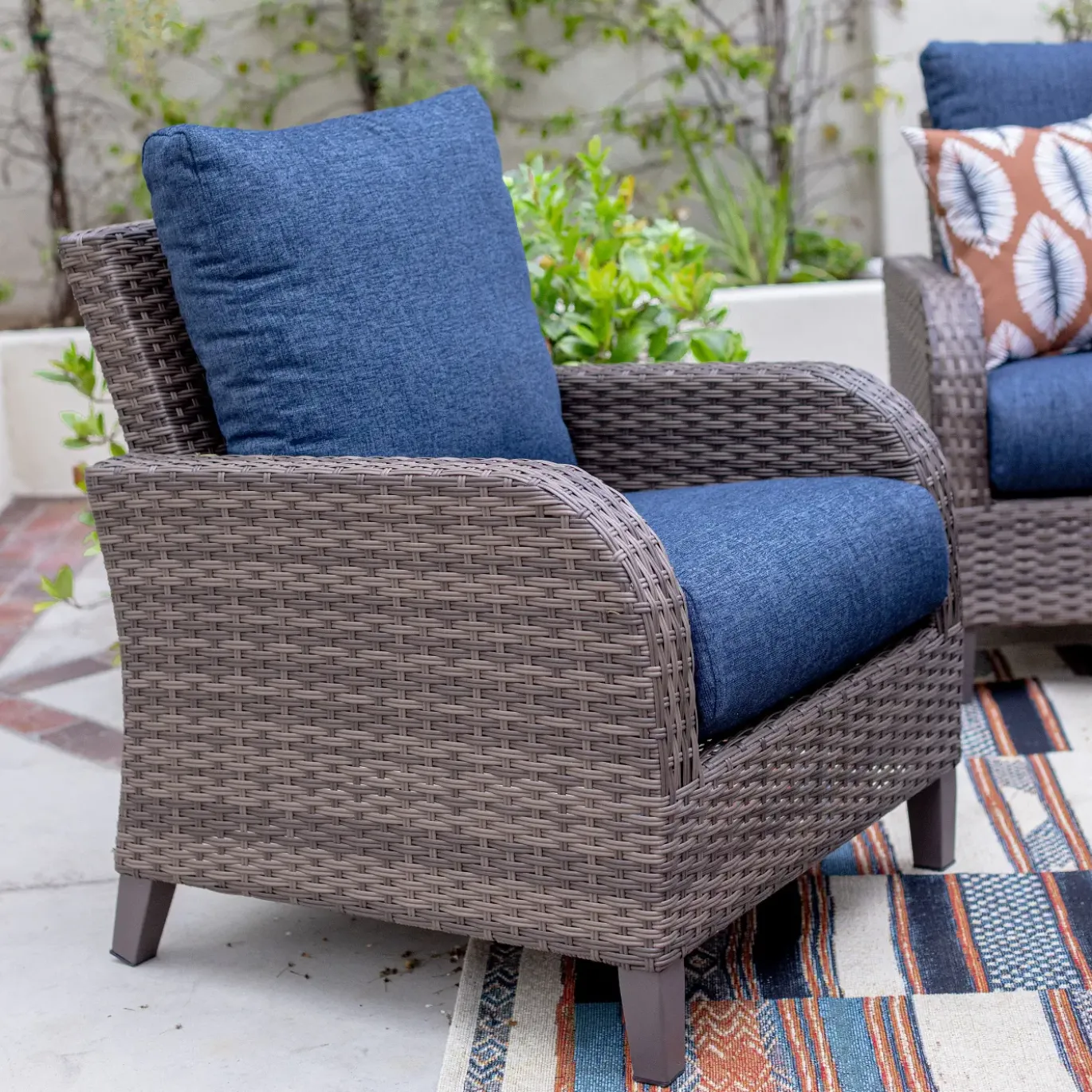 Summit Outdoor Chair